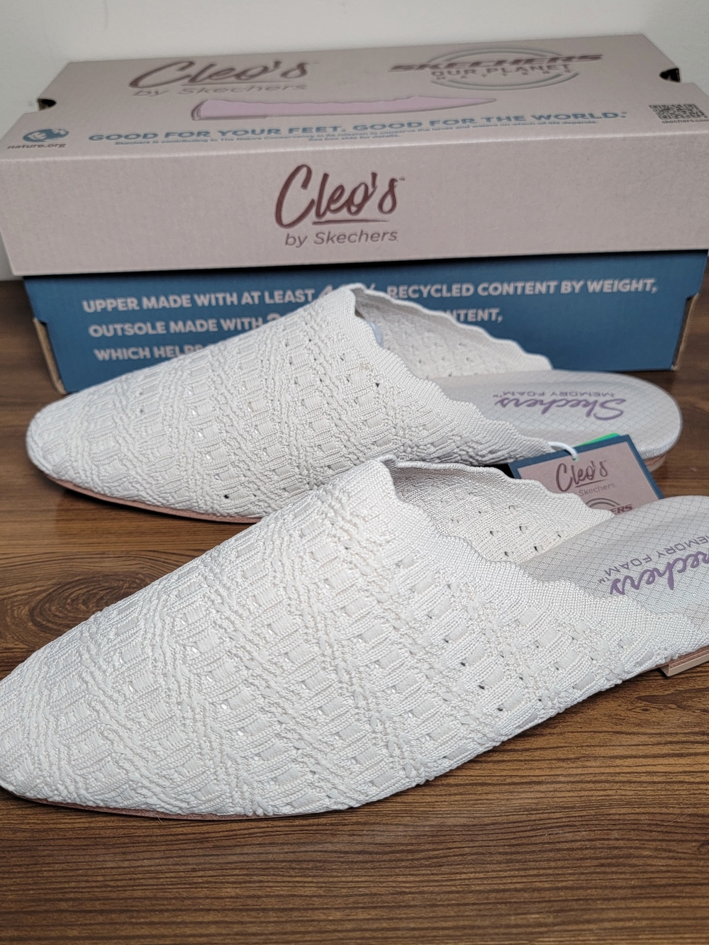 Skechers Cleo's Snip Off-White Knit Slip-On Mules - Size 8.5M